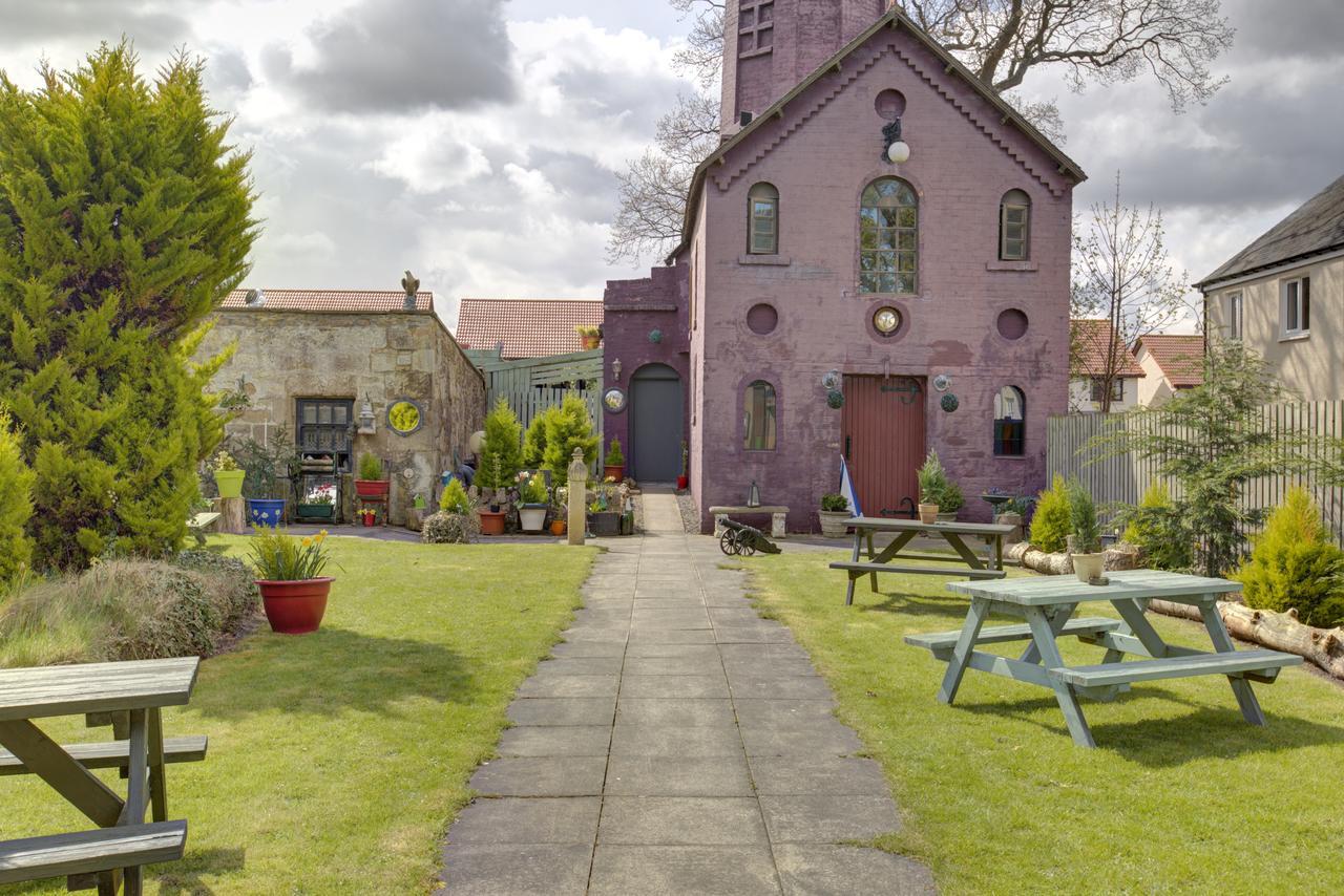 The Retreat Castle Bed & Breakfast Bonnyrigg ภายนอก รูปภาพ